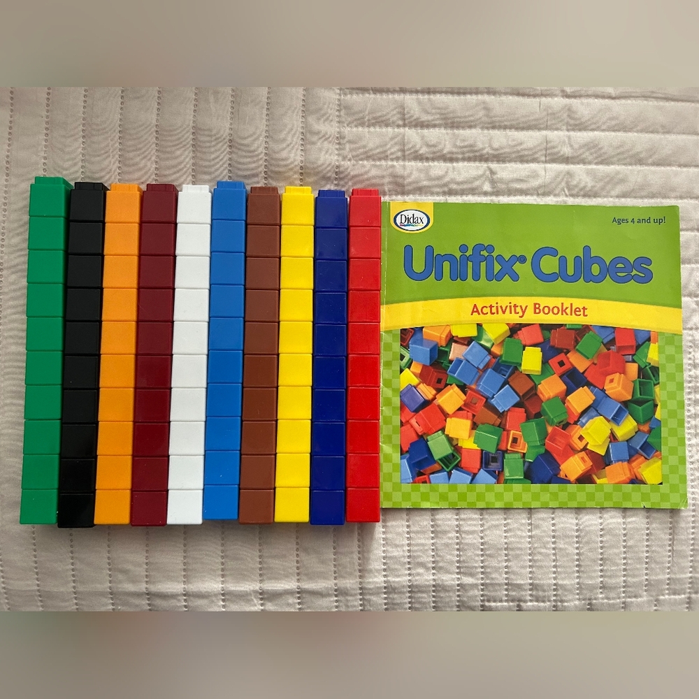 100 Didax Unifix Cubes And Activity Book